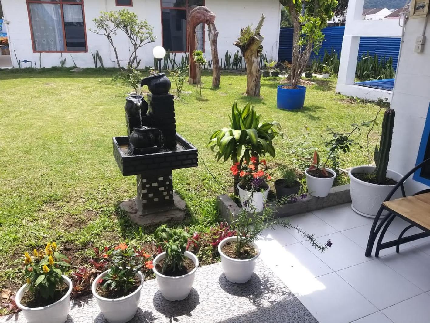 Kaliaga Bungalow Berastagi Bagian luar foto